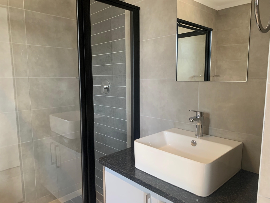 To Let 2 Bedroom Property for Rent in Xanadu Eco Park North West